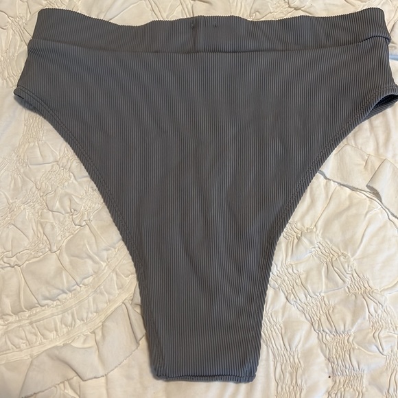 NWT AERIE HIGH CUT CHEEKY BIKINI BOTTOM - Picture 3 of 7